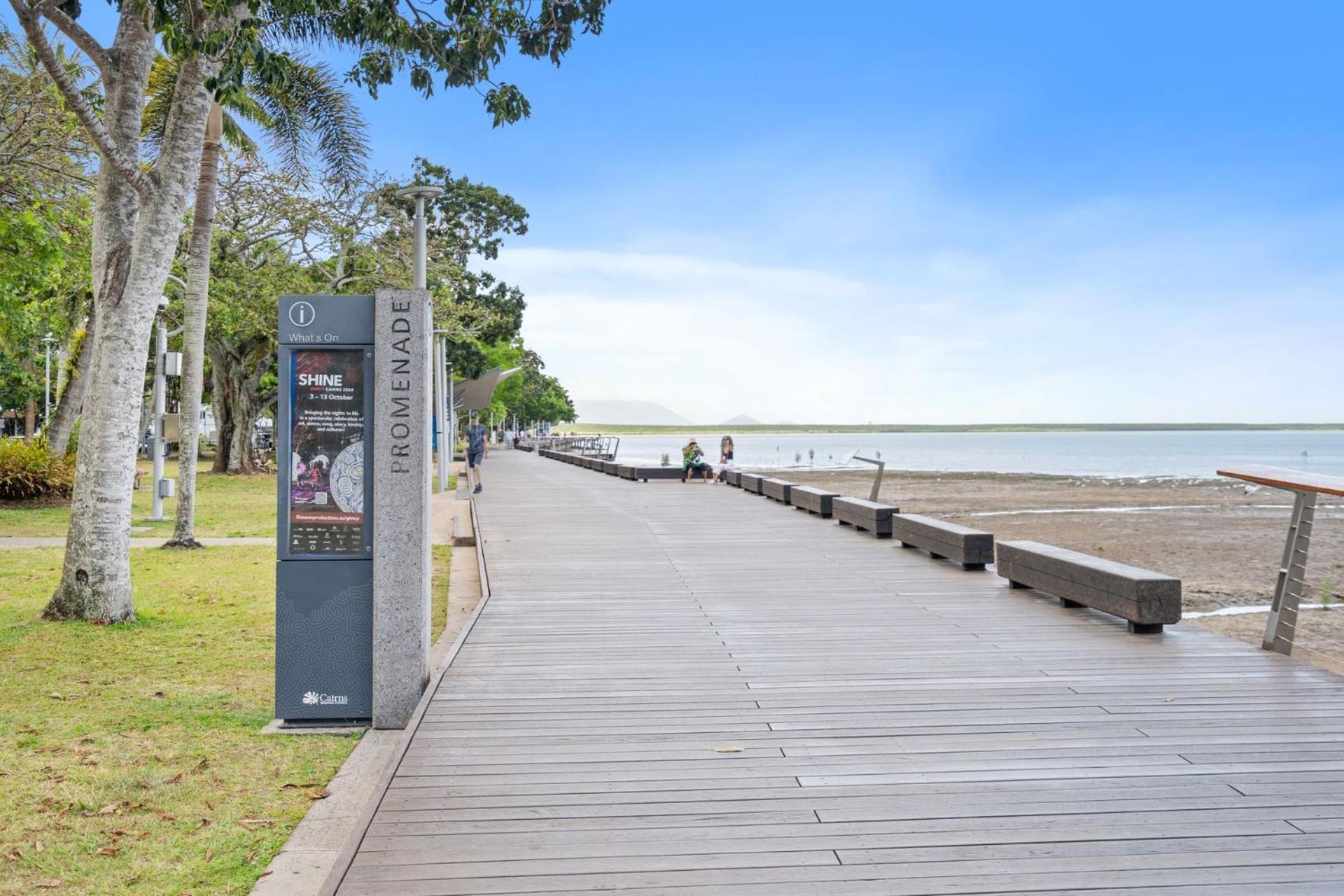 Stylish Cbd Retreat - 8 Il Palazzo Apartment Cairns Exterior photo