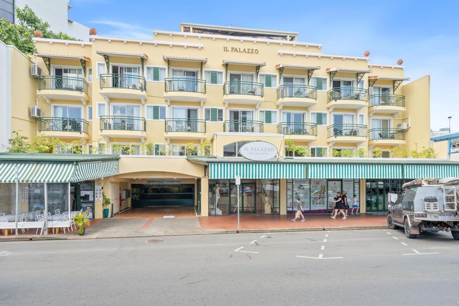 Stylish Cbd Retreat - 8 Il Palazzo Apartment Cairns Exterior photo